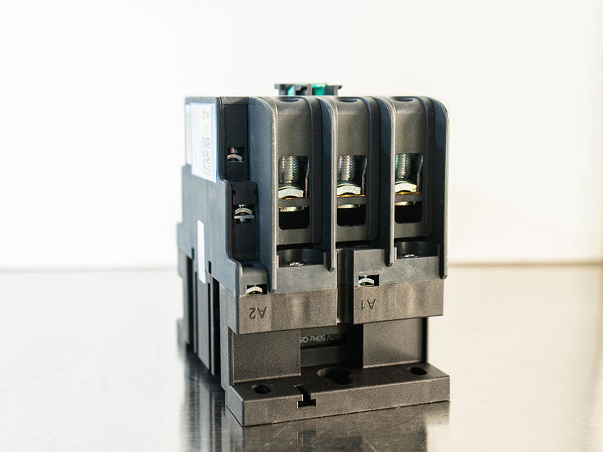 接触器